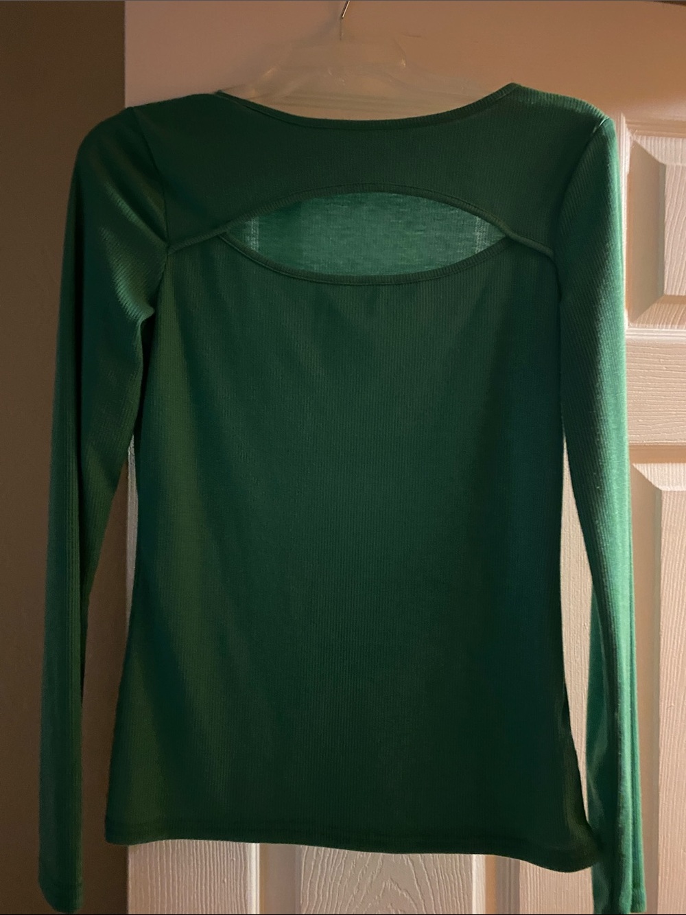 SHEIN Forest Green Ribbed Long Sleeve Top with Back Keyhole